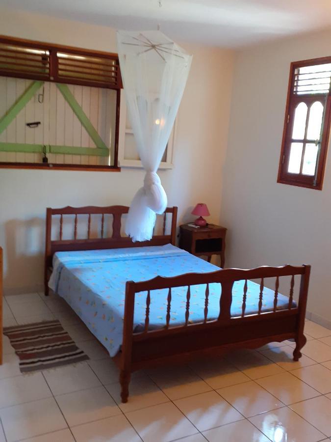 Ferienwohnung Colibri Des Iles Sainte-Anne  Exterior foto